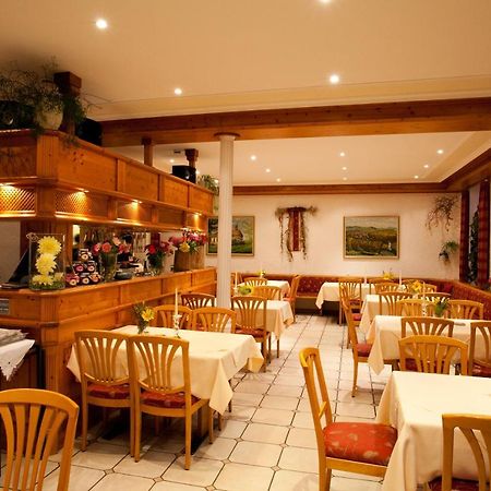 Gasthaus Buerger-Stube Засбах ам Кайзерщул Екстериор снимка